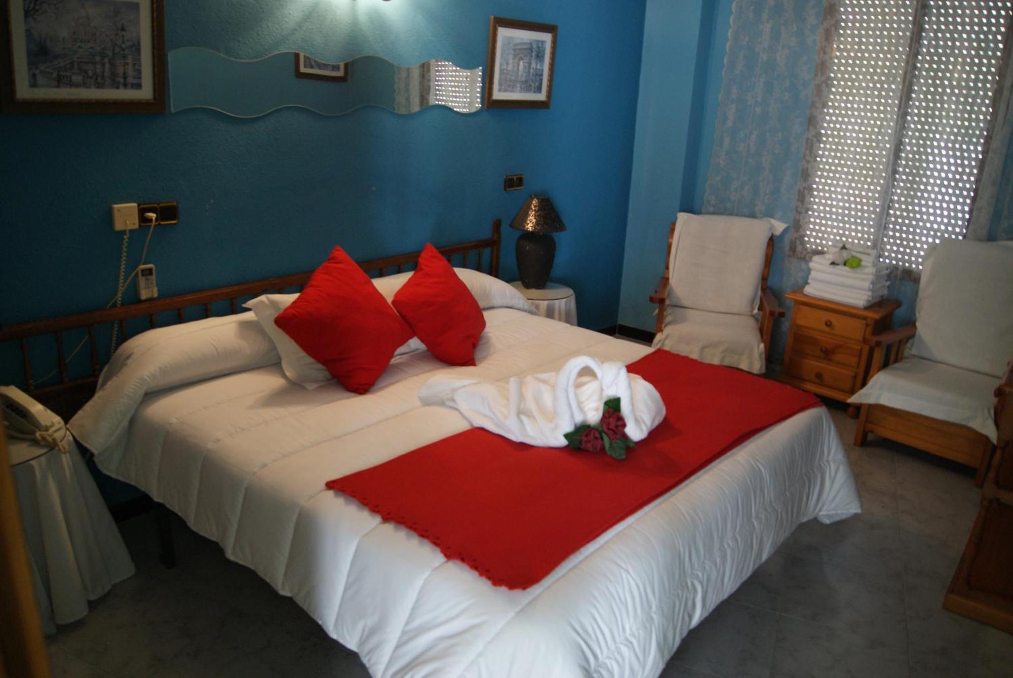 Hotel Vazquez Diaz Nerva Esterno foto