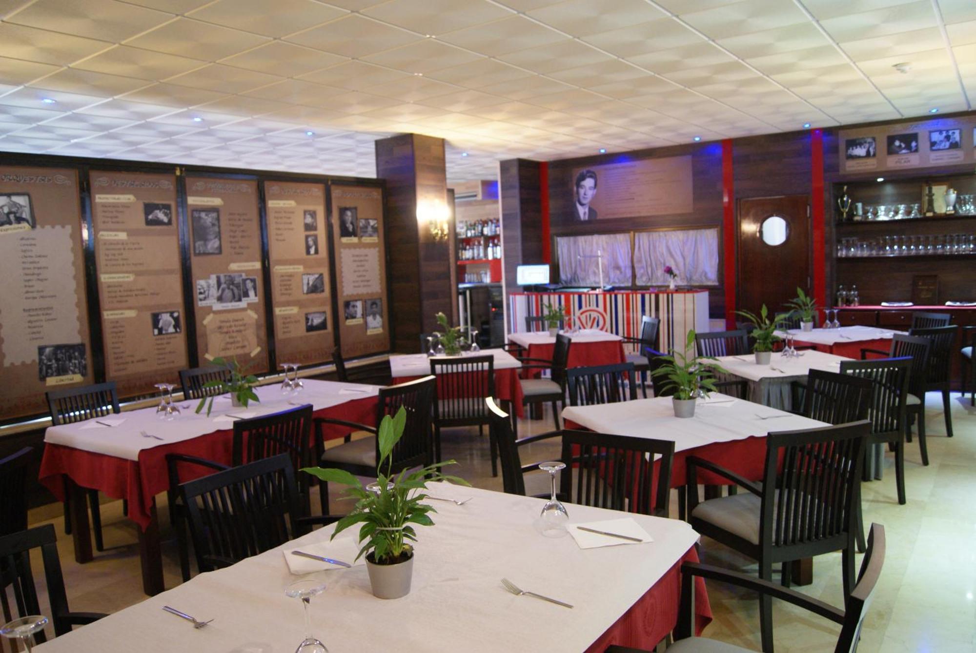 Hotel Vazquez Diaz Nerva Esterno foto